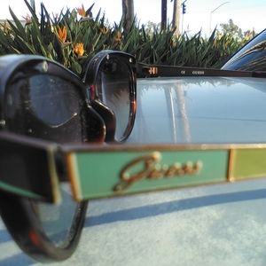 Guess sun glasses